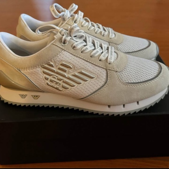 EmporioArmani Woman’s sports  shoes - Picture 2 of 3